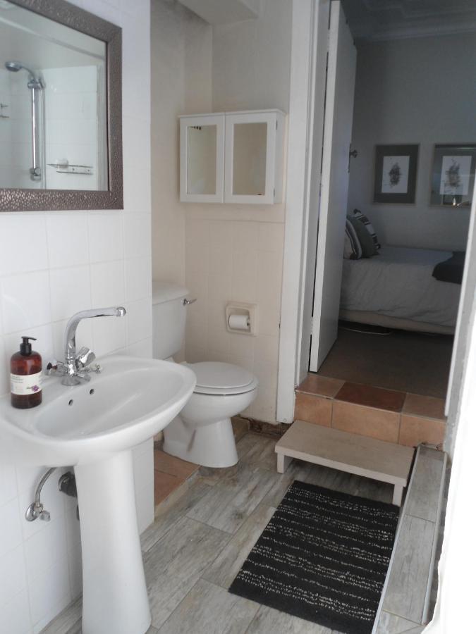 "La Couronne" Appartement Johannesburg Buitenkant foto